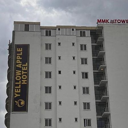 Yellow Apple Hotel Адис Абеба Екстериор снимка