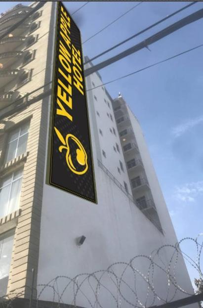 Yellow Apple Hotel Адис Абеба Екстериор снимка