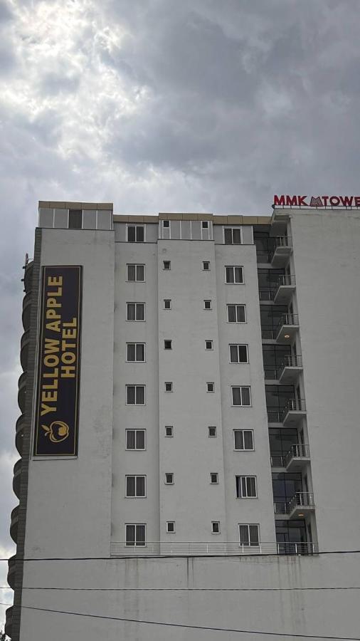 Yellow Apple Hotel Адис Абеба Екстериор снимка